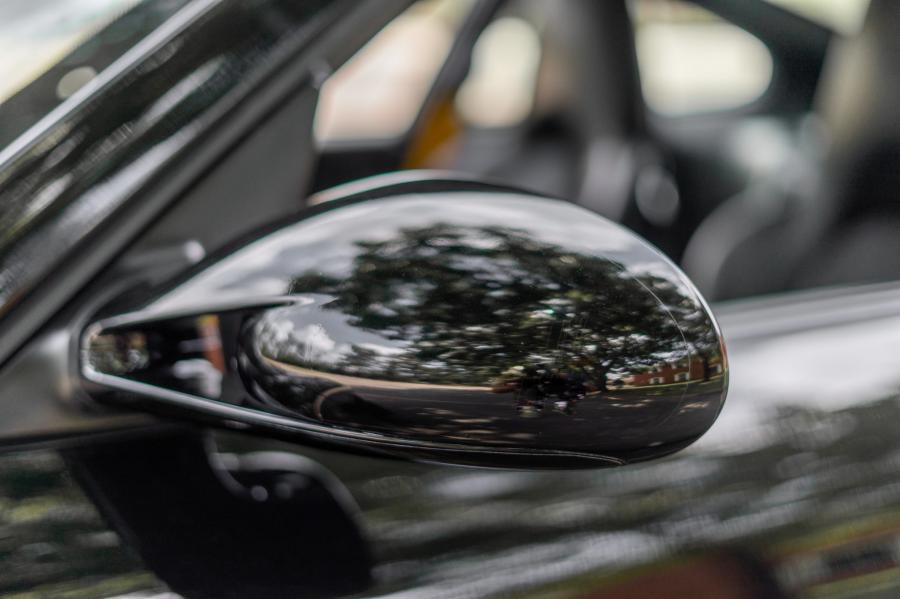 Детали экстерьера Porsche 911 GT2 (997) 2008 года  (NA) (фото 34 из 197)